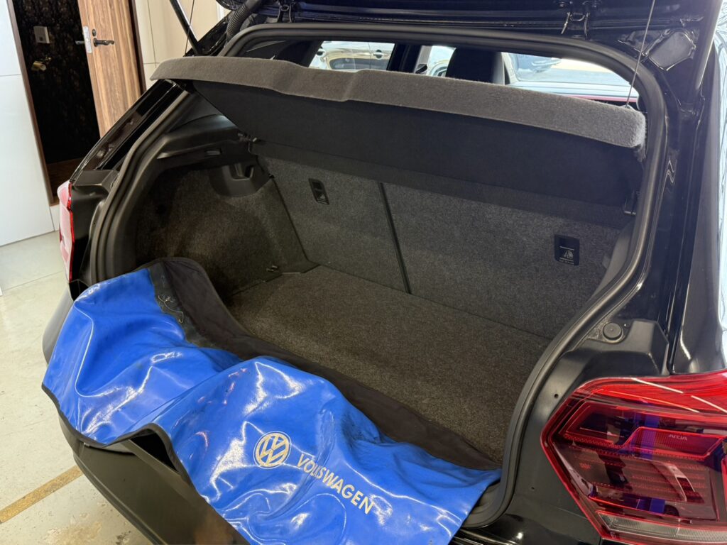 AWポロGTIバッテリー交換